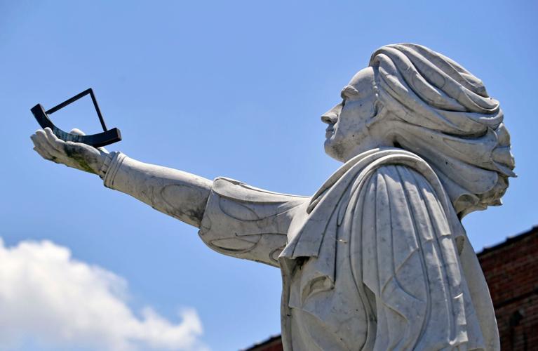 BR.christophercolumbus.adv-HS 006.JPG